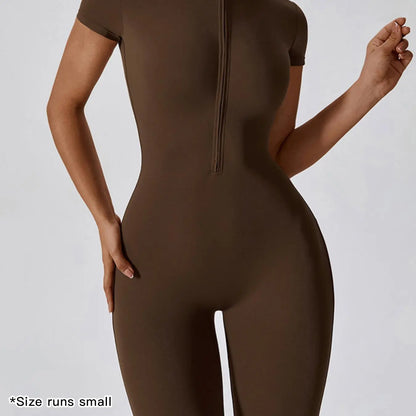 Women'S Solid Zipper Mock Neck Sports Jumpsuit, Sporty High Waist Quick Drying Jumpsuit for Yoga Gym Workout, Skinny Fit Jumpsuit, Tight Fitting Jumpsuit, Workout Jumpsuits