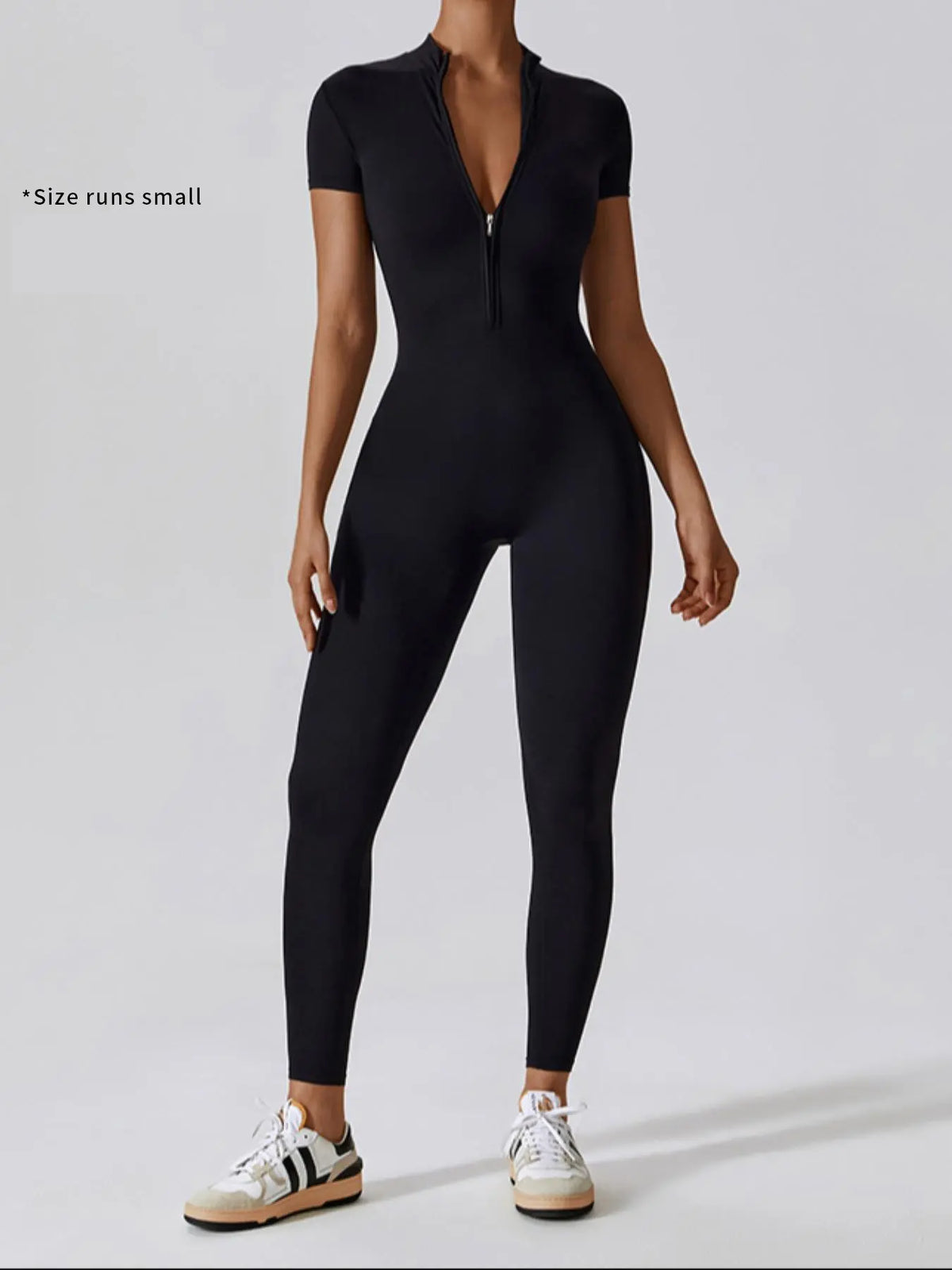 Women'S Solid Zipper Mock Neck Sports Jumpsuit, Sporty High Waist Quick Drying Jumpsuit for Yoga Gym Workout, Skinny Fit Jumpsuit, Tight Fitting Jumpsuit, Workout Jumpsuits